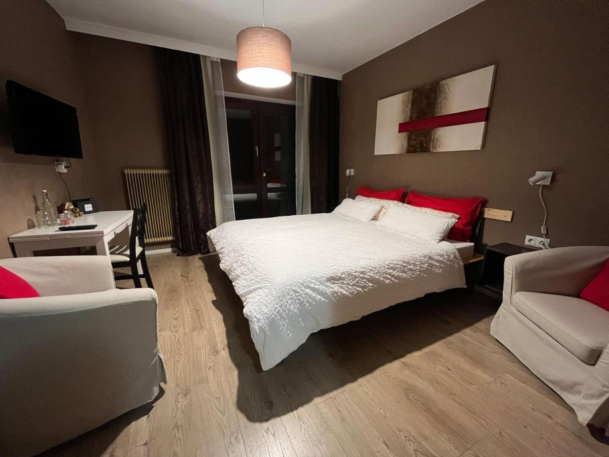 Bel'Vue Bed & Breakfast Lienz Bagian luar foto